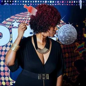 Meet your Posher, Burnetta